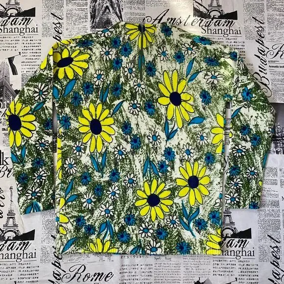 Love Me!?! Women's psychedelic floral print knit sweater vintage 60s 50s - Picture 2 of 4